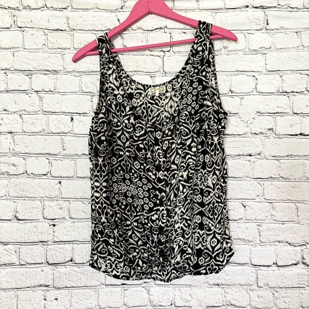 KIRRA. Tank top. Size. L